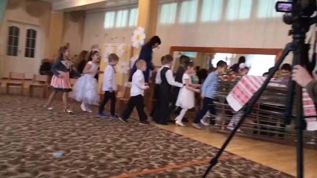 Праздник для Мамы 8 Марта 02.03.2017. смотреть онлайн