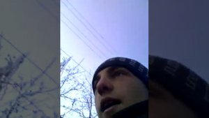Пацан картавит и шипилявит, дурак