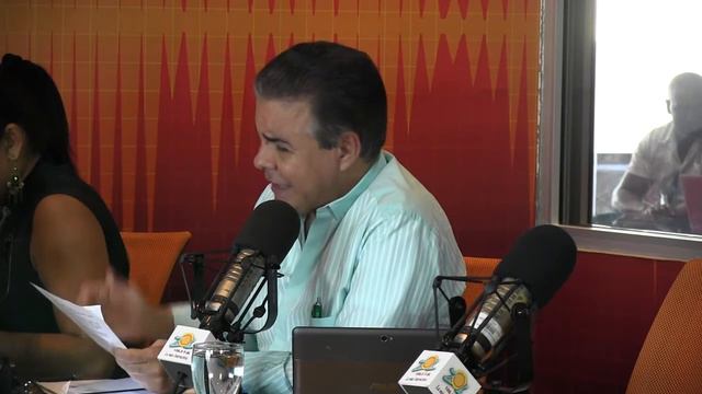 Luis Jose Chavez comenta firma acuerdo entren Danilo Medina y Miguel Vargas, Elsoldelatarde