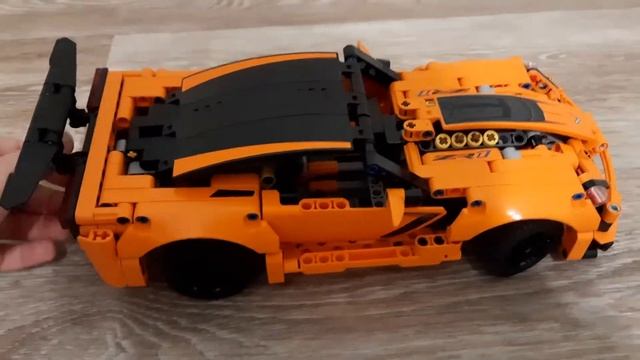 Шевроле Корвет (Chevrolet Corvette) лего техник 42093