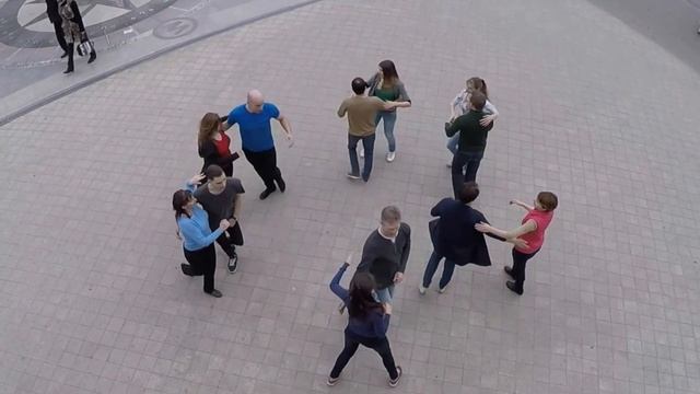 Rueda De Casino. FLASHMOB (part 1) смотреть онлайн