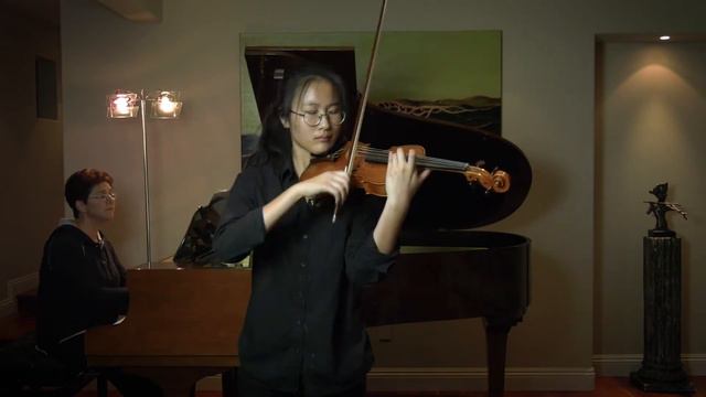 Paganini La Campanella Violin Concerto No.2 in B minor Op. 7 - Susan Lee