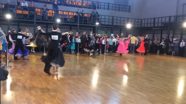 Квик степ. Молодежь смотреть онлайн