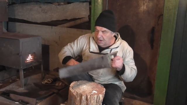 Топорище  этап 4 заклиниваем