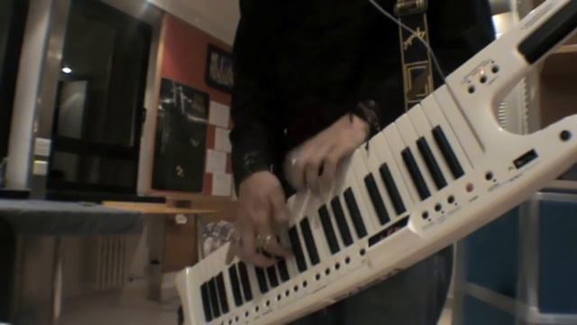 Stratovarius - Stratofortress Keytar смотреть онлайн