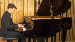 Vivaldi Winter (Solo Piano Version) | Enrico Sieber
