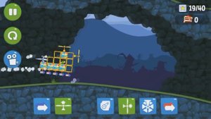 HELCOPTER VS KING PIG! - Epic Battle in Bad Piggies