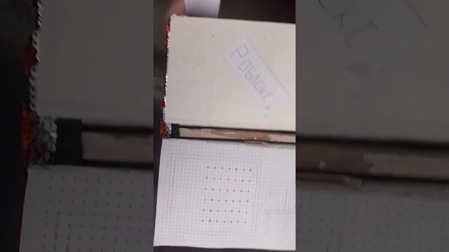 Распаковка бумажных сюрпризов новинки Чемоданы, Роблокс?! ?? смотреть онлайн