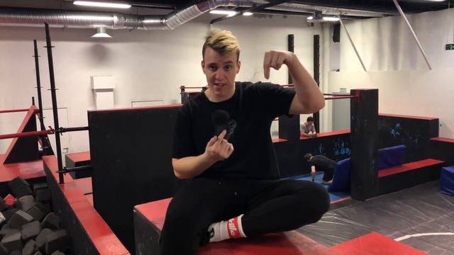 Как научиться делать ПЕРЕДНЕЕ САЛЬТО? ? смотреть онлайн