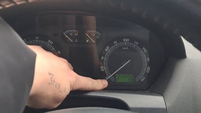 ? Как сбросить сервис, ключ на приборной панели Skoda Fabia 2001-2008. Сброс ТО INSP Шкода Фабия 1