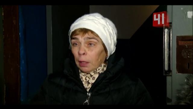 Поджигают дом. Прямое включение/Екатеринбург смотреть онлайн