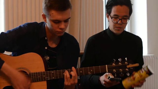 Квартирник56 23.05.2019 - Nirvana "Polly" - Азат (вокал), Павел (гитара) смотреть онлайн