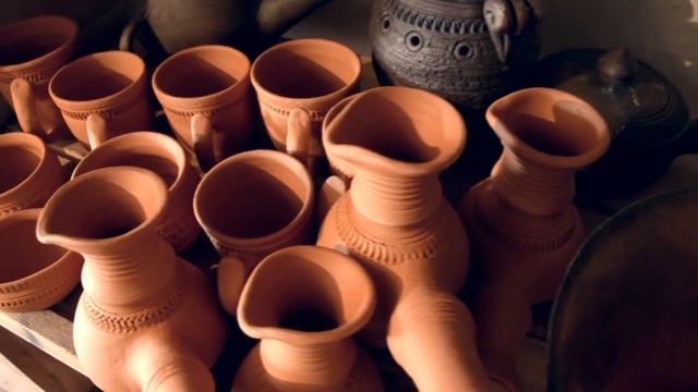 "Старина Сибирская". «Гончарная мастерская». Гончарный круг.