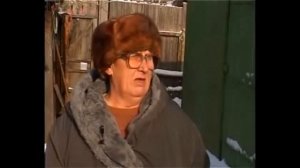 Минут 10 15 5 10 5 4 5 утра. БАБУШКА ПРОИЗНОСИТ КОД ЗАПОМНИТЕ