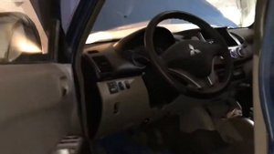 часть 4 Митцубиси L200 2.5 tdi замер компрессии в 4 цилиндре