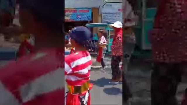 MI AL AZHAR bening Wlingi CARNAVAL Sept 2019 смотреть онлайн