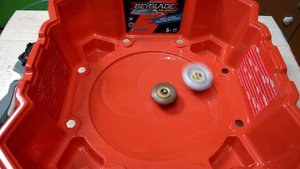 САМЫЕ КРАСИВЫЕ но СЛАБЫЕ волчки Лонгинус Луинор BEYBLADE
