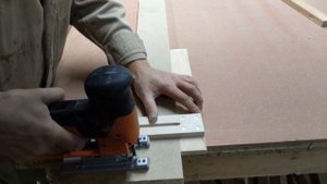 Полезное приспособление для лобзика!