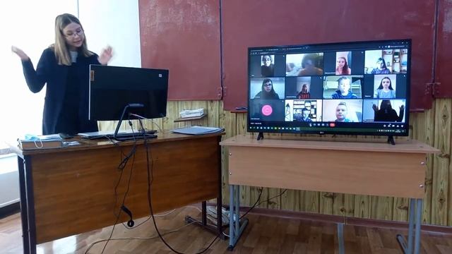 С праздником 8 Марта ! МОУ "РРМСОШ№9" смотреть онлайн