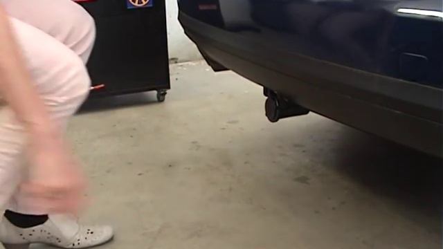 Detachable towbar HOOK CZ смотреть онлайн