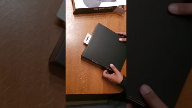 Sony MDR-XB950N1 смотреть онлайн