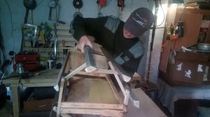 Роеловство. Самая простая и бюджетная ловушка для пчел своими руками