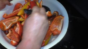 БОЛГАРСКИЙ ПЕРЕЦ в собственном соку на ЗИМУ ! ПРОСТО ! ВКУСНО !  Хранится в КВАРТИРЕ !