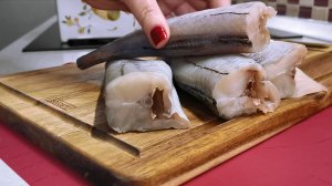 Из недорогого МИНТАЯ готовлю на УЖИН вкусное рыбное блюдо в соусе. Рецепт без обжаривания.mp4