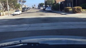 Район Лос-Анджелеса, Манхеттен-Бич, Хермоза-Бич короткая поездка на машине по улицам. Los Angeles.