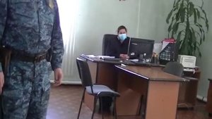 Живой мужчина в Суде г.Омска