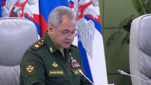 Селекторное совещание под руководством Министра обороны РФ