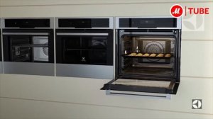 Встраиваемый электрический духовой шкаф Electrolux EOB3301AOX