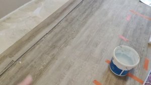 Как укладывать виниловый ламинат. Кварц Винил паркет Tarkett Blues Art Vinyl #ремонт #кварцвинил