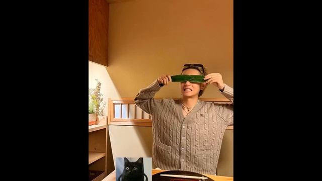 Что транслирует Тэхён? смотреть онлайн