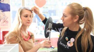 Beauty Box "Делаем брови в Brow Bar Benefit"