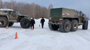 готовлюсь к экзамену на категории АII/AIII на вездеходе ХИЩНИК.