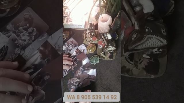 Что у него в новых отношениях? Расклад таро.
