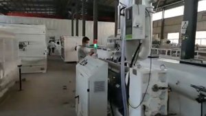 Экструзионная линия для производства многослойных труб ПНД, Экструдер для пэ труб с защитной пп