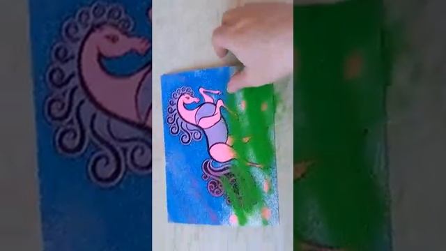 Рисуем лошадь цветным песком(8)