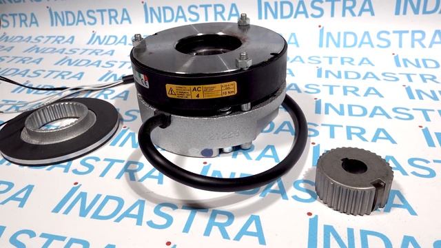 Тормоз электромагнитный TEMPORITI AC4. Напряжение питания 220/380 Вольт, диаметр втулки 20 мм. смотреть онлайн