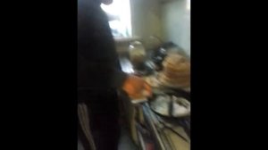 Жарим чебуреки)