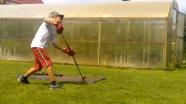 Как правильно делать кистевой бросок? смотреть онлайн