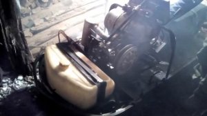 Первый запуск снегохода буран после замены поршневой.