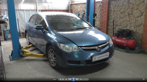 Замена приводного ремня вспомогательных агрегатов на Honda Civic 1,8 Хонда Цивик 2008 года