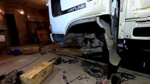 Ниссан Атлас/Nissan Atlas РЕМОНТ часть2 (машина для рыбалки, охоты и тайги)