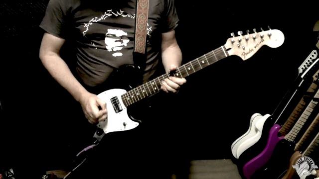 Fred Guitar Maniac - Fender Mustang Players - Precision Bass - The Cure - Play For Today смотреть онлайн