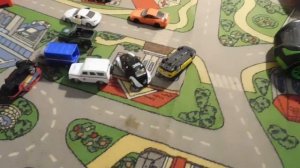 Монстр Трак на пульте управления / Едем по авто)