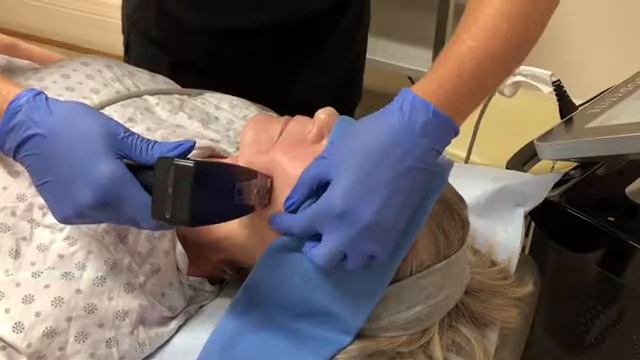 Morpheus8 Demonstration On Neck and Lower Face | San Diego | Aesthetic Arts Institute смотреть онлайн