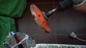 Как установить оснастку с болгарки на дрель