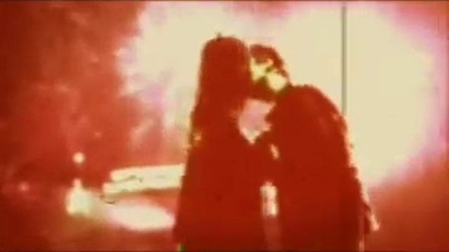 Elena and Damon & Stefan она любит готовить кофе по утрам смотреть онлайн